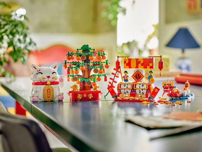 Конструктор LEGO Iconic Кіт удачі