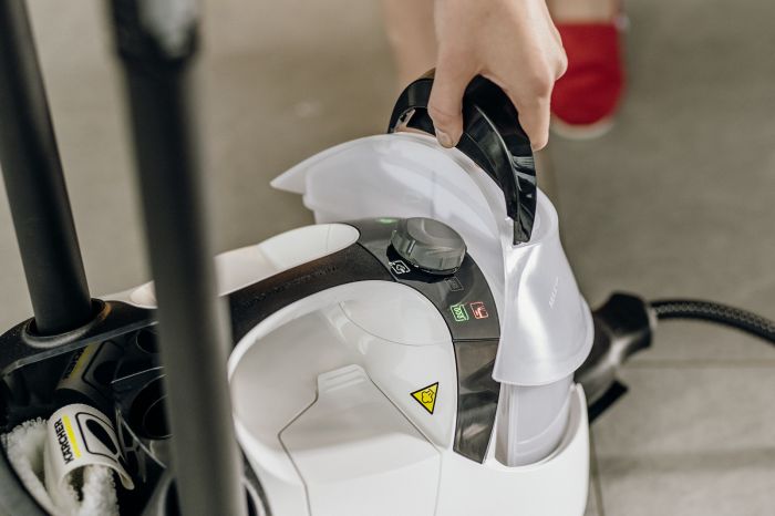 Пароочисник Karcher SC 5 EasyFix Iron, 2250Вт, 1500мл, 4.2Бар, праска,швабра, білий