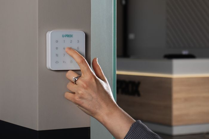 Бездротова сенсорна клавіатура U-Prox Keypad G1 White, 1 група, бездротовий, білий