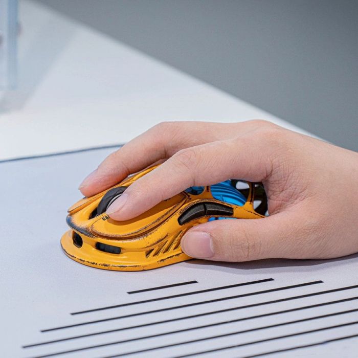 Миша GravaStar Mercury M1 Pro, magnesium alloy body, BT/WL/USB-A, RGB, Battle-Worn Yellow