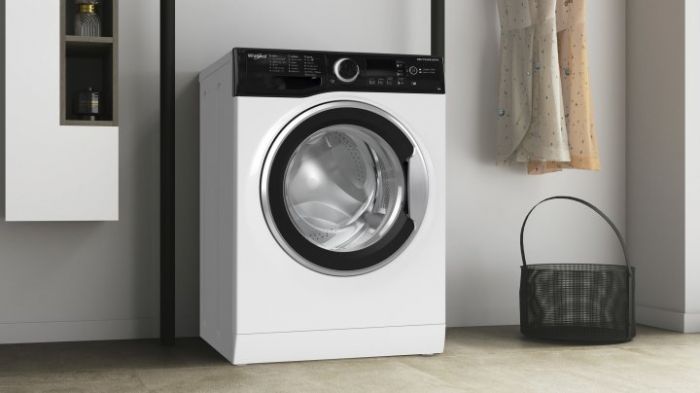 Пральна машина Whirlpool фронтальна, 6кг, 1200, C, 43см, дисплей, інвертор, люк чорний, білий
