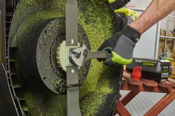 Газонокосарка акумуляторна Ryobi Max Power RY36LMX46A-150 36В акб 1х5А·год 46см 55л 25-75мм 22.5кг