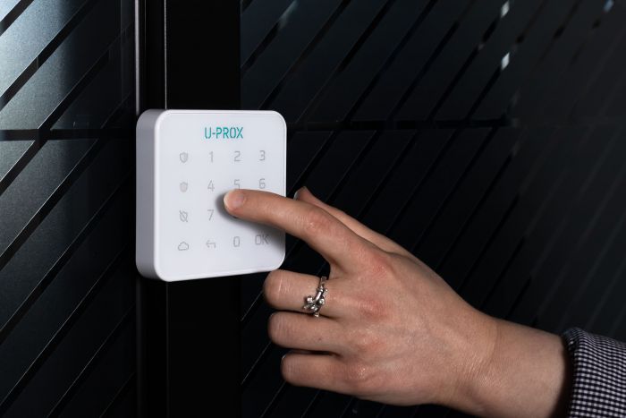 Бездротова сенсорна клавіатура U-Prox Keypad G1 White, 1 група, бездротовий, білий