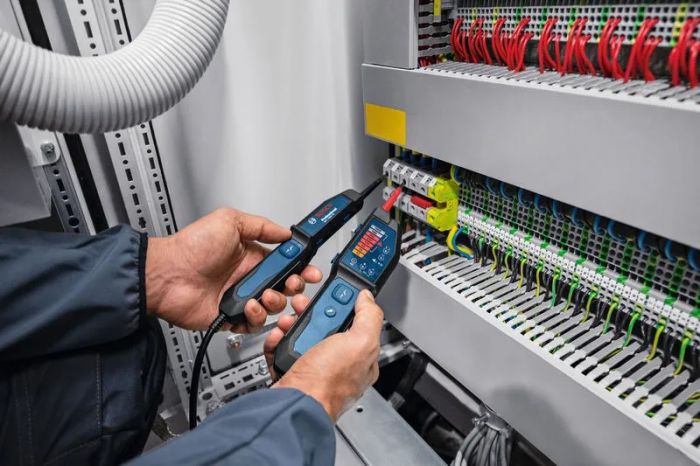 Тестер напруги Bosch Professional GVT 1000-15 0-1000В 2AAх1.5В