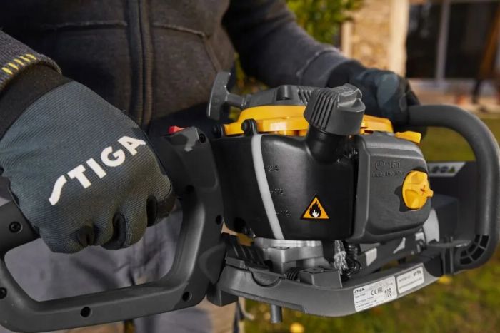 Кущоріз бензиновий STIGA HT525 650Вт крок різу 60см D 27мм 0.26л 5.6кг