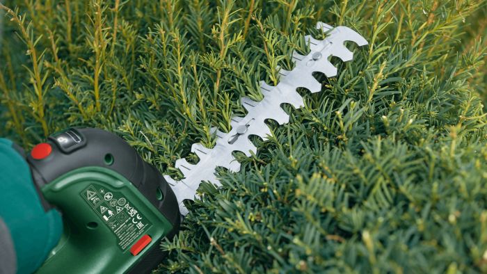 Ножиці для трави акумуляторні Bosch AdvancedShear 18V-10 + насадка кущоріз 10/20см крок різу 8мм 1xPBA 1x2.0А·год 2.45кг