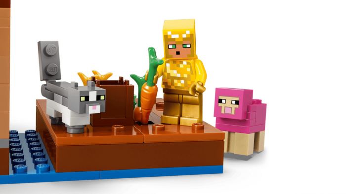Конструктор LEGO Minecraft Напад викликача на село