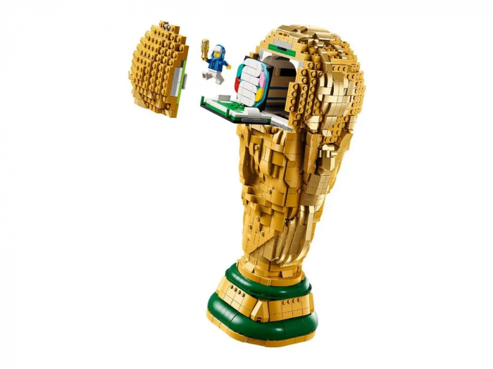 Конструктор LEGO Editions Football Офіційний трофей чемпіонату світу з футболу FIFA