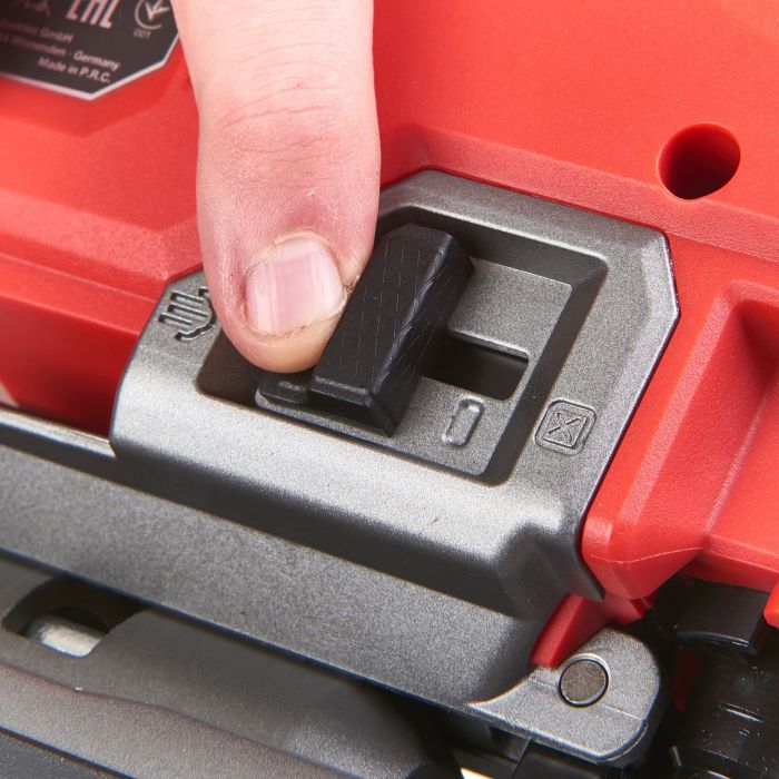Лобзик акумуляторний Milwaukee M18 FJS-0X 18В 3500об·хв хід 25мм кейс 2.9кг без АКБ та ЗП