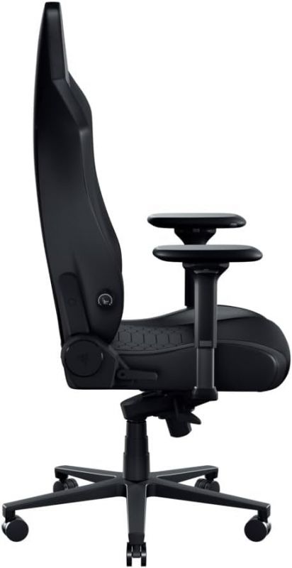 Крісло Razer Iskur V2 NewGen, EPU шкіра з CoolTouch™, 4D-Armrests, чорний