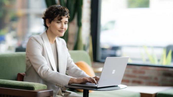 Ноутбук Microsoft Surface Laptop 6 13.5" PS Touch, Intel Core Ultra 7, 32GB, F1TB, UMA, Win11P, платиновий