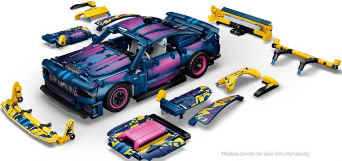 Конструктор LEGO Technic Тюнінг-гараж з автомобілем Ford Mustang GT