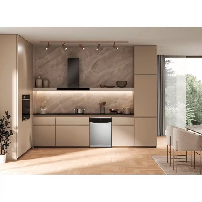 Посудомийна машина Whirlpool, 14компл., E, 60см, дисплей, інв., нерж
