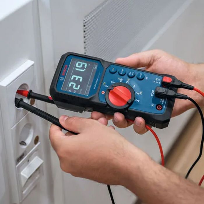 Мультиметр цифровий Bosch Professional GDM 600-15 0-600В LCD-дисплей 2AAх1.5В