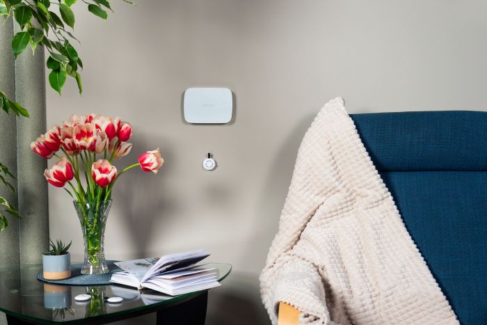 Інтелектуальна централь U-Prox MPX LE White, ethernet, wi-fi, 2 LTE, фотоверіфікація, бездротова, білий