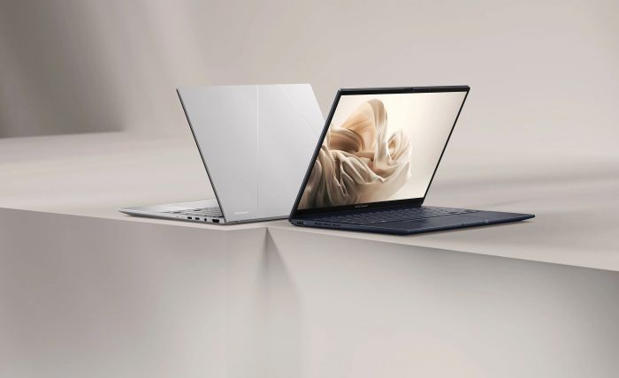Ноутбук ASUS Zenbook 14 UX3405CA-ST782X 14" 3K OLED, Intel Ultra 9 285H, 32GB, F1TB, UMA, Win11P, Сріблястий