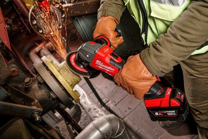 Шліфмашина кутова акумуляторна Milwaukee M18 FSAGV125XB-0X 125мм 18В 85000об·хв 2.7кг кейс без АКБ та ЗП