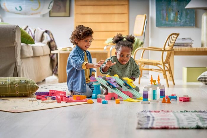 Конструктор LEGO DUPLO Town 3 в 1 Цікаві гірки та трампліни з автомобілями