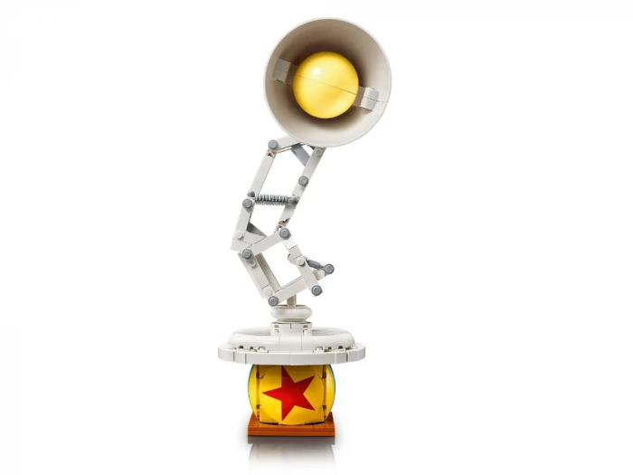 Конструктор LEGO Ideas Disney Pixar Luxo Jr.