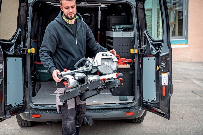 Пила торцювальна Metabo KGS 254 M 1800Вт диск 254мм 16.1кг