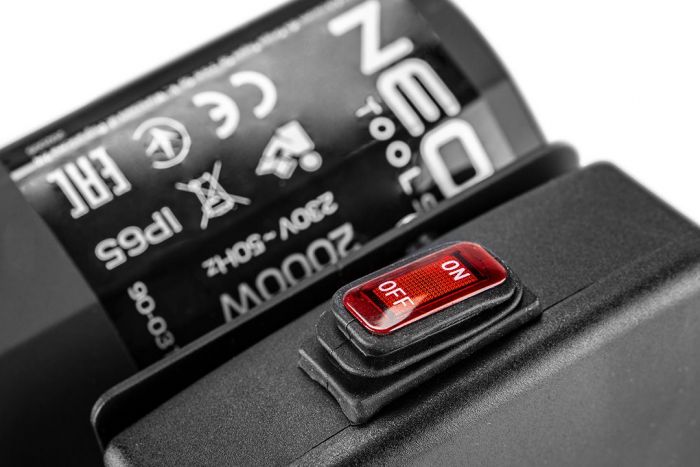 Обігрівач інфрачервоний Neo Tools, 2000Вт, 18м кв, 49.5х10.5х11см, IP65