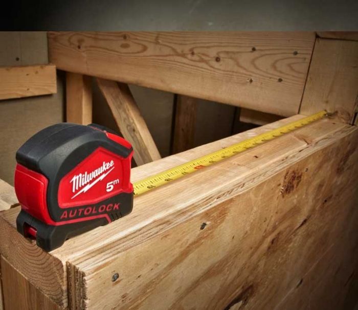 Рулетка Milwaukee Tape Measure Autolock, 8мх25мм, з фіксатором змотування, АБС-пластик