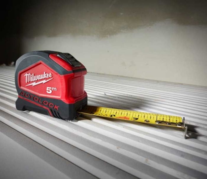 Рулетка Milwaukee Tape Measure Autolock, 8мх25мм, з фіксатором змотування, АБС-пластик