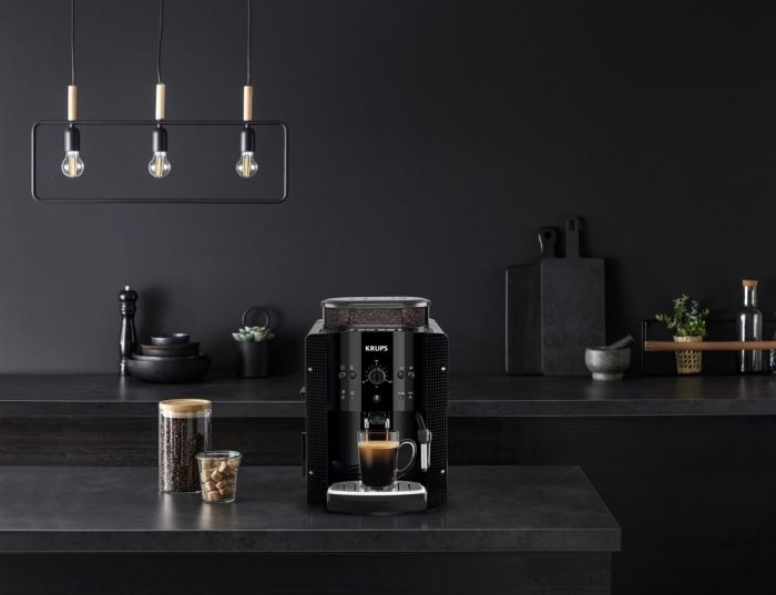 Кавомашина Krups Essential Espresso 1.7л, зерно + мелена, ручний капучинатор, чорний