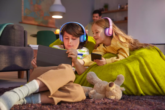 Навушники On-ear Philips TAK4206 BT 5.0, SBC, RGB, Mic, Wireless, Рожевий
