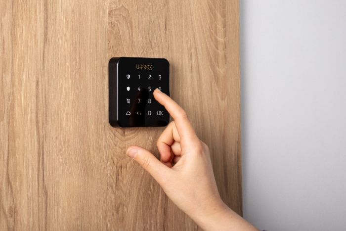 Бездротова сенсорна клавіатура U-Prox Keypad G1 Black, 1 група, бездротовий, чорний